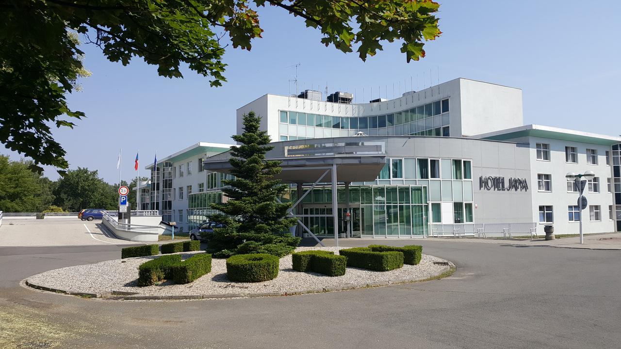 Jana Hotel