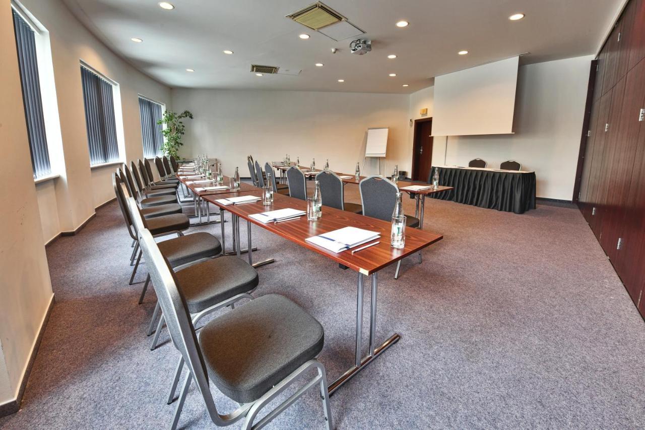 Hotel Jana 4*
