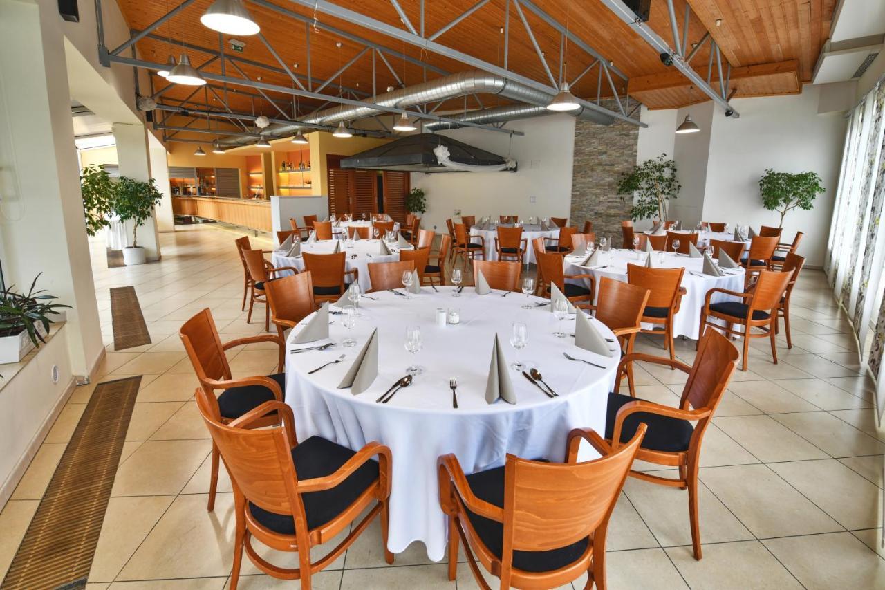 Jana Hotel 4*